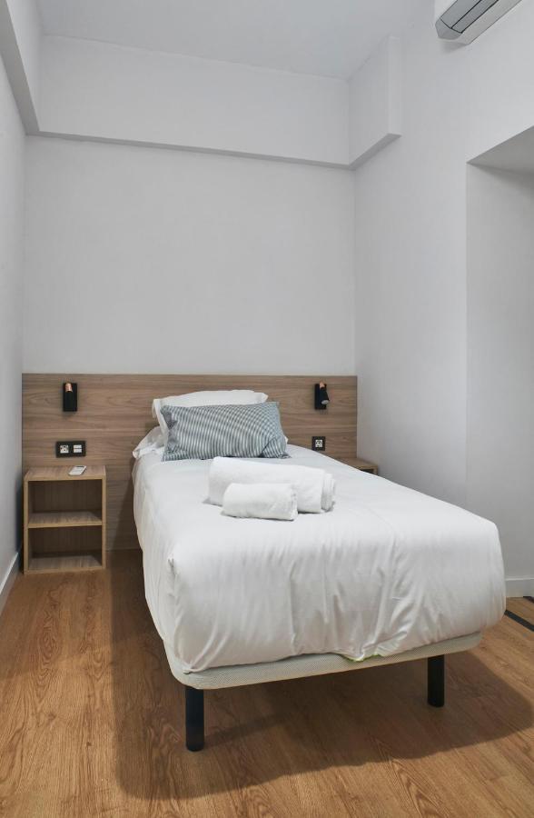 Slow Suites Luchana Madrid Extérieur photo