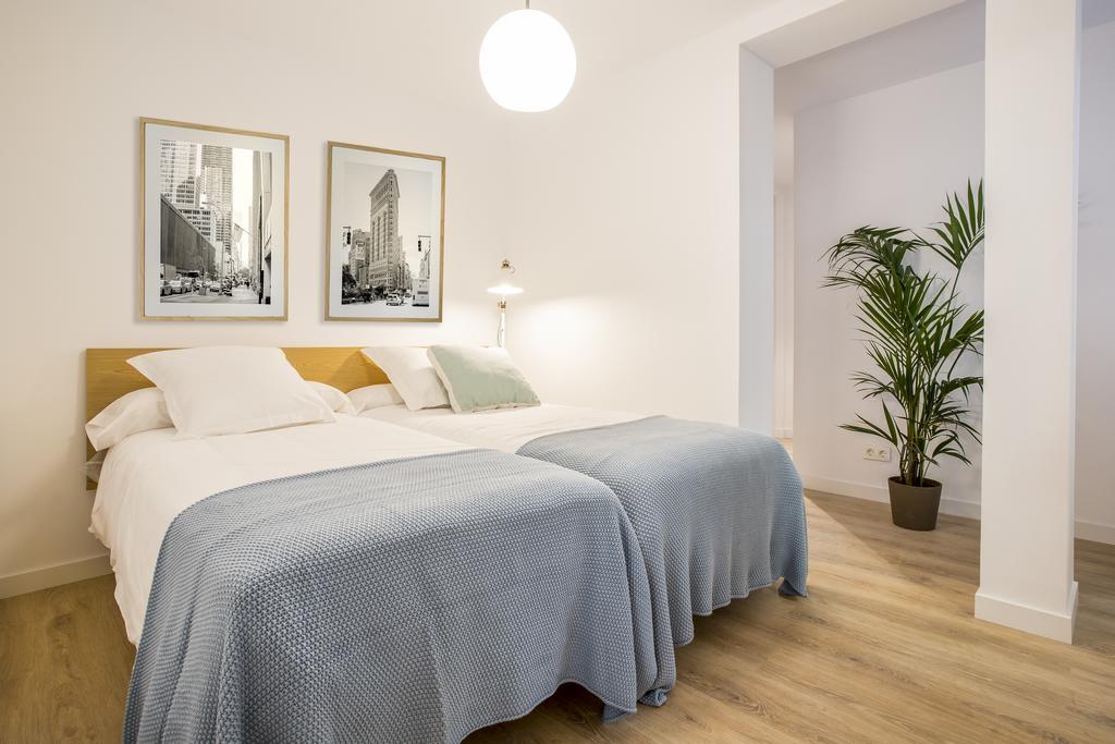 Slow Suites Luchana Madrid Chambre photo