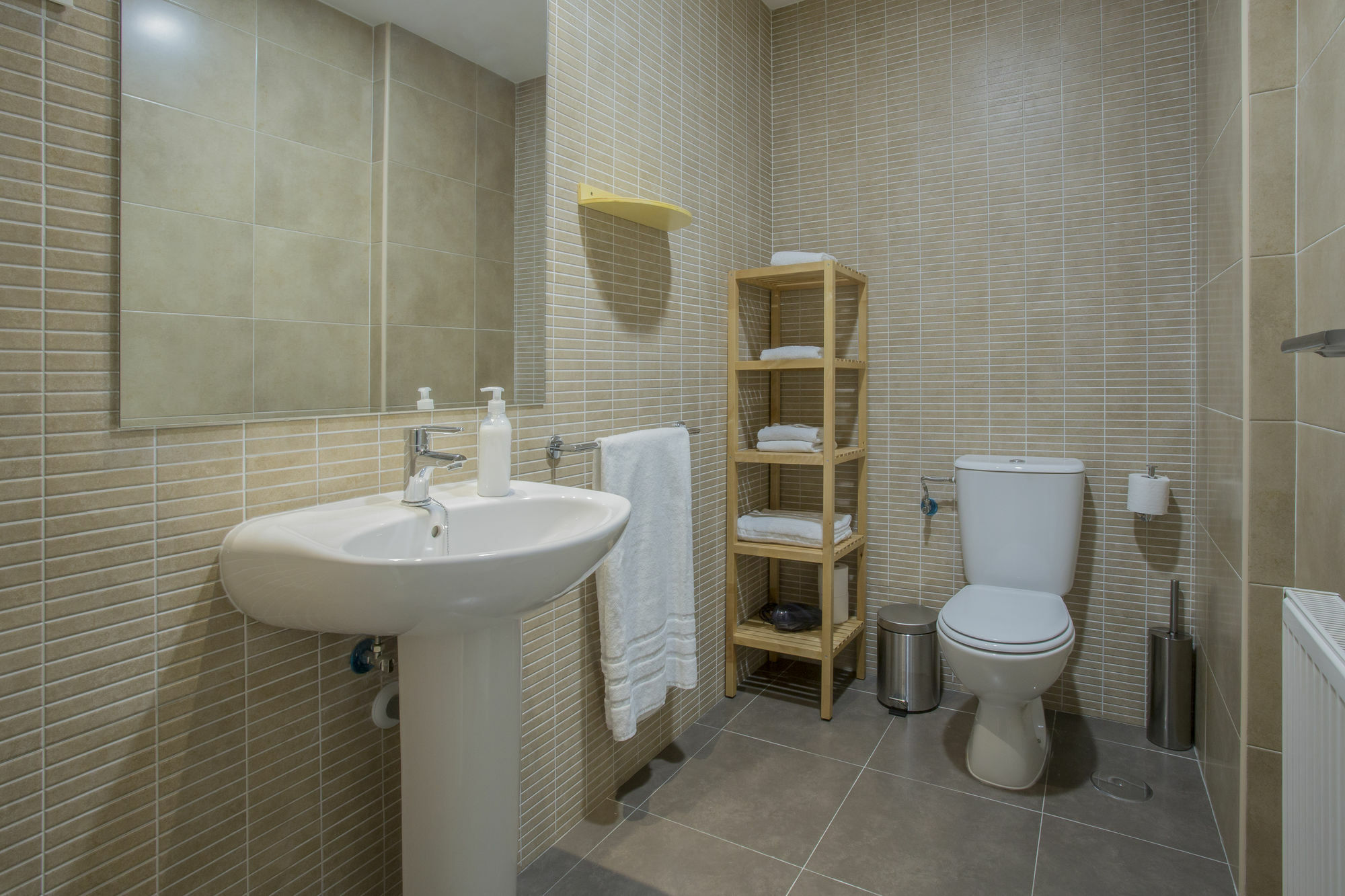 Slow Suites Luchana Madrid Extérieur photo
